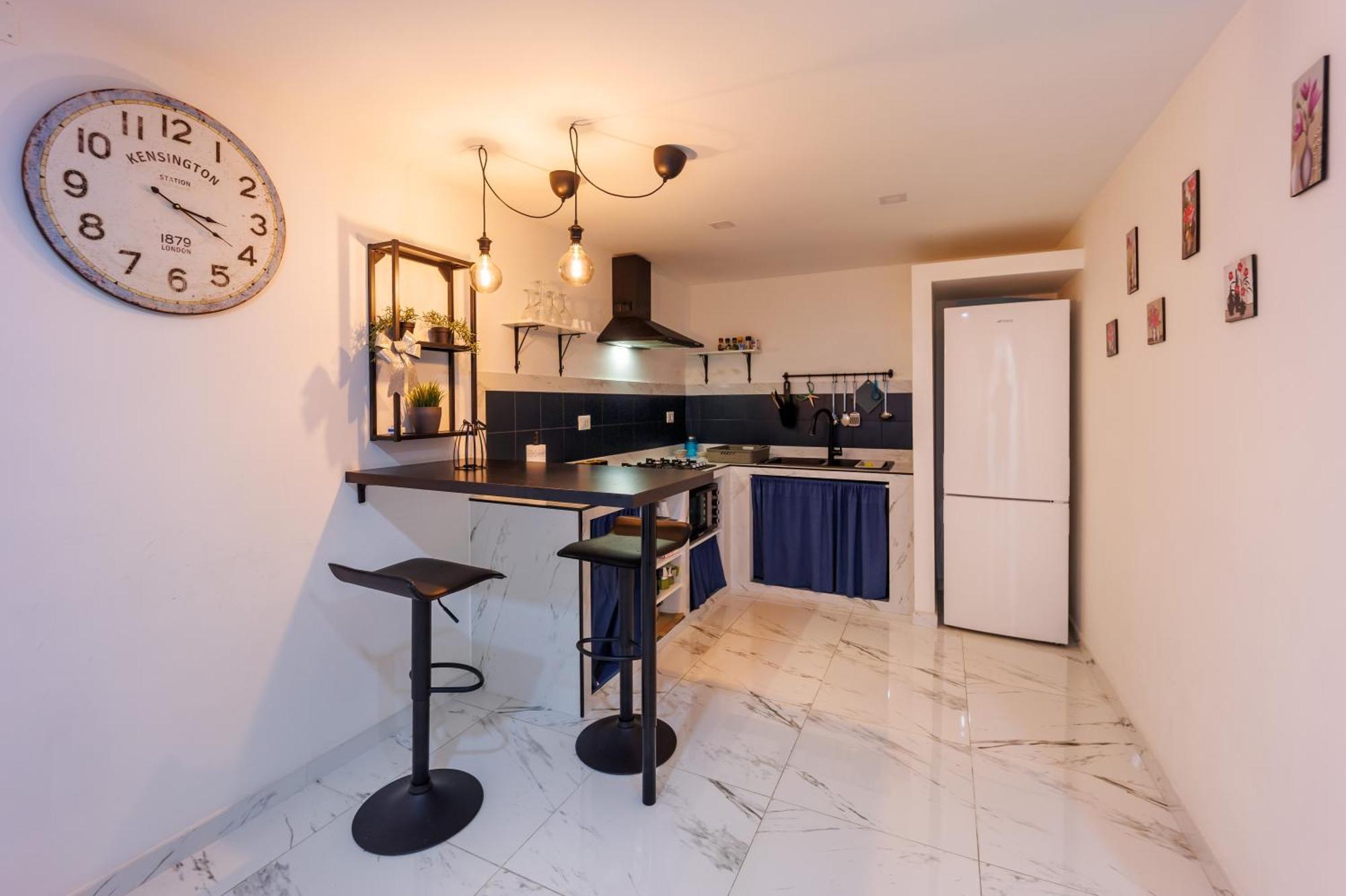 Museum House Apartment Наполи Екстериор снимка